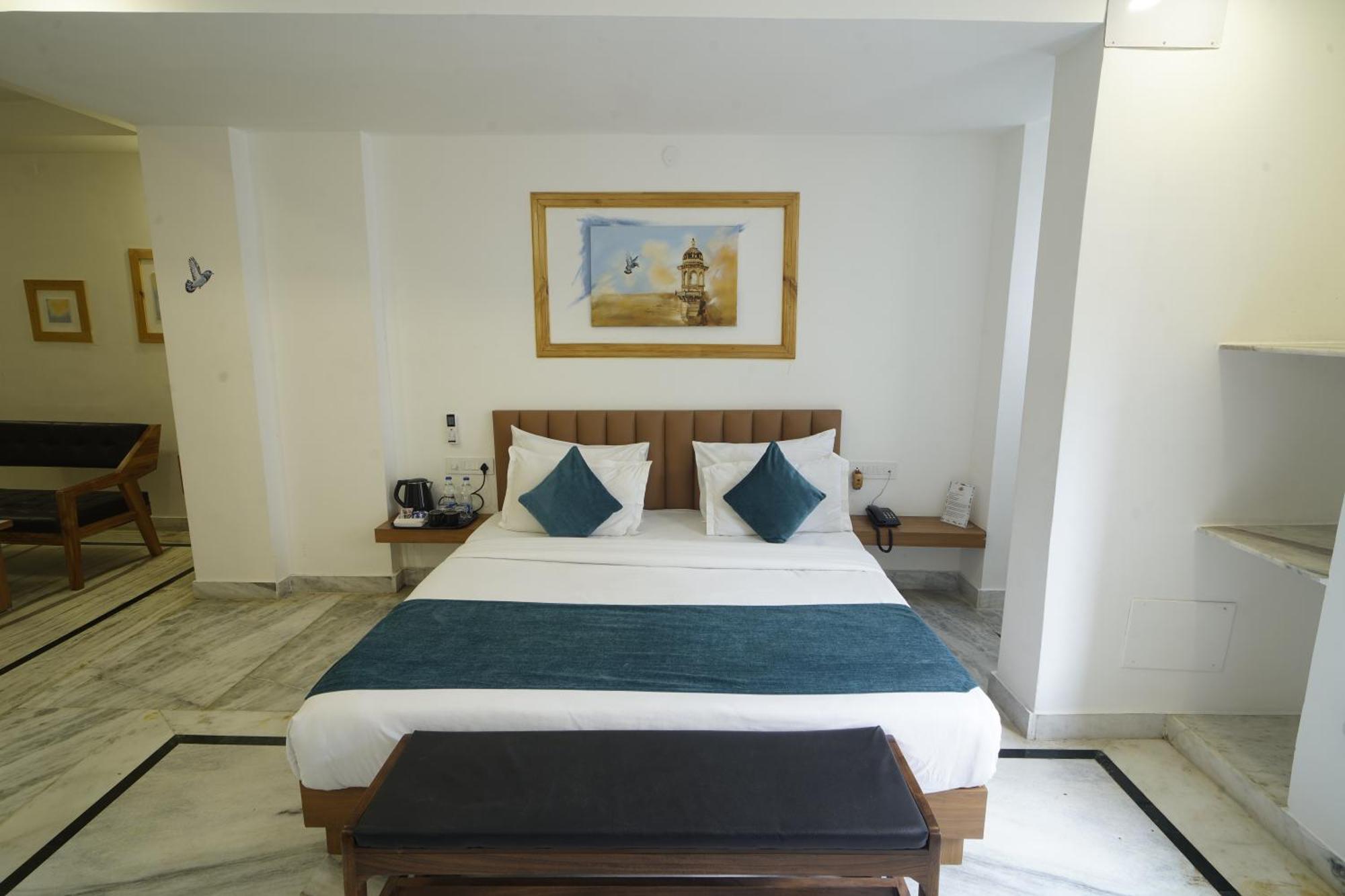 Hotel Udai Niwas By The Lake Udaipur Eksteriør billede